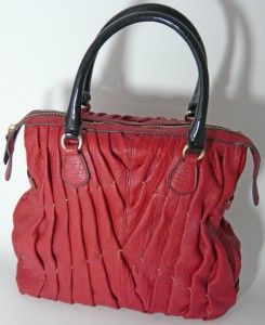 Katherine Heigl Favorite Tote Valentino Garavani Maison Red Leather
