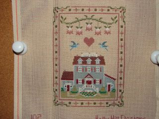 HOLLY HILL DESIGNS HOUSE SAMPLER HANDPAINTED NEEDLEPOINT CANVAS