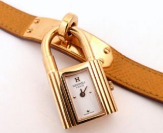 Ladies Hermes Kelly Lock Watch. Great Condition. Box & Soft Case. New