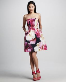 Fitted Floral Dress    Fitted Flower Dress