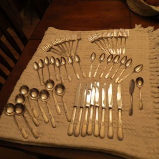 Holmes Edwards IS inlaid silverplate flatware YOUTH pattern 1940