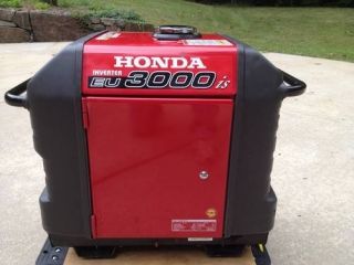 Honda EU3000IS Inverter Generator with Electric Start