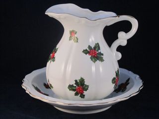 Lefton Holly Berry Cream Pitcher with Underplate