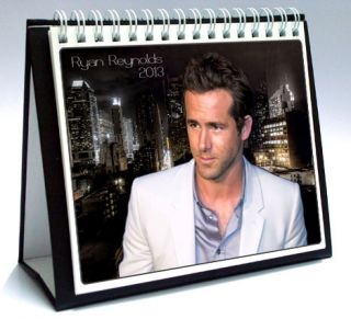  Ryan Reynolds 2013 Desktop Holiday Calendar