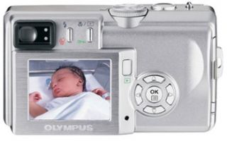 Olympus new Sunshine LCD technology enables you to review your shots