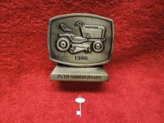 Mint in Box John Deere Horicon Works 75th Anniversary Bank from 1986