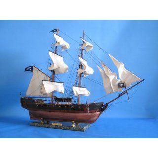Caribbean Pirate Ship 37   White Sails   Pirates of the