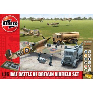 Airfix 176 RAF Battle of Britain Airfield Gift Set Toys