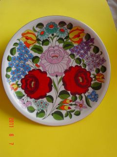 HUNGARIAN HAND PAINTED PORCELAIN WALL PLATE IT IS FIRST CLASS KALOCSA