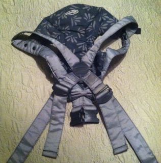 Infantino Eurorider Baby Carrier Great Condition