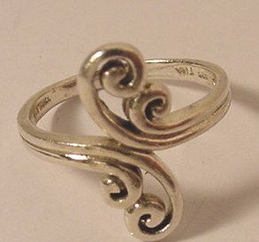 Vintage Artist Signed TMA Wide Face Open Swirl Sterling Silver Ring 9