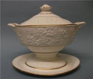 James Ralph Clews Creamware Tureen and Cover C 1820