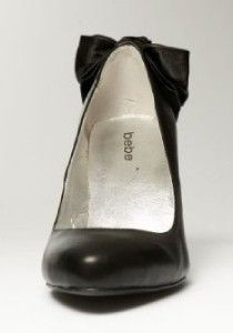 BEBE Black Leather Jasmin Bow Pumps High Heels Size 10