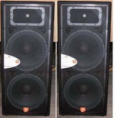 Pair of JBL JRX125 Dual 15 Carpeted 4 000 Watt PA DJ Speakers JRX 125