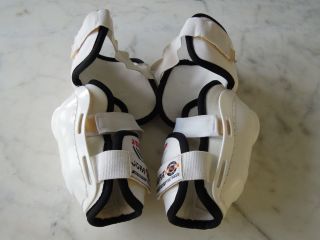 MADE IN SWEDEN JOFA JDP 6044 NHL PRO STOCK HOCKEY ELBOW PADS SIZE 4
