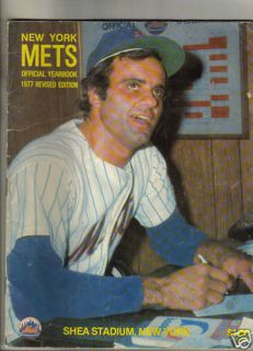 1977 New York Mets Yearbook Cover Joe Torre