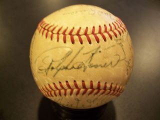 1950 Pittsburgh Pirates Team Signed Baseball Kiner 25