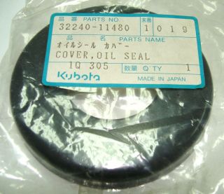 Kubota Tractor Front Wheel Seal Cover OEM New 32240 11480