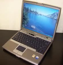 Dell Latitude D610 Laptop with Media Bay 6 Cell Battery