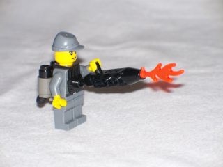 Lego Minifig WWII Gray German Flame Thrower Soldier