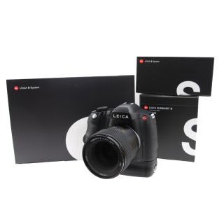 Leica S2P w Leica s 70mm F 2 5 Lens and Leica s Multifunction Grip