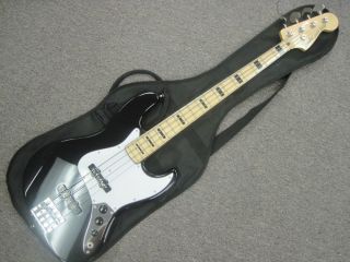 Fender Geddy Lee Jazz Bass w Seymour Duncan Pick UPS