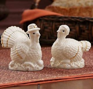 LENOX Thanksgiving S & P set Mr and Mrs Turkey Salt and Pepper shakers