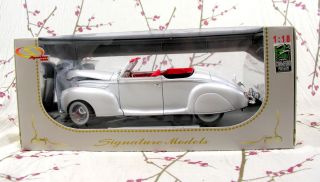 White Signature Models Car Lincoln Zephyr w/ Box 1939 Diecast/Die Cast