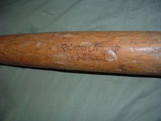 21 Pittsburgh Pirates Wooden Little League Baseball Bat 225LL