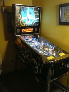 Tron Legacy L E 169 Pinball Machine Home Use Only Very Low Play