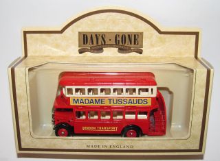Lledo Days Gone MADAME TUSSAUDS 1932 AEC Regent Double Decker Bus