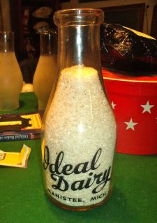 Vintage Ideal Dairy Manistee Michigan Milk Bottle Glass 1 Quart