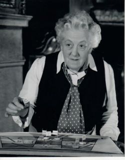 Photo D4124 Margaret Rutherford