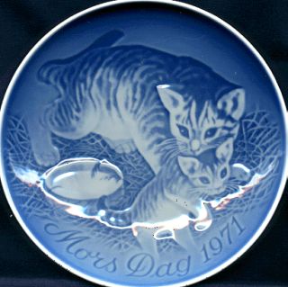 1971 Bing Grondahl Mothers Day Plate Cat and Kittens