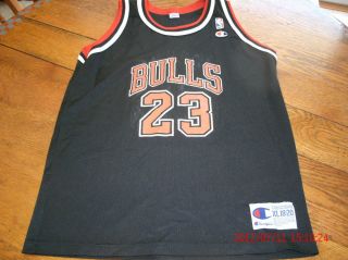 Michael Jordan Bulls Jersey Youth XL 18 20 Vintage