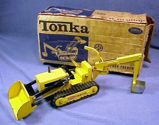Vintage 1963 Tonka 534 Trencher with Box