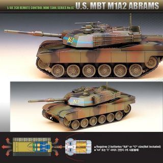 Military Vehicles 1/48th Scale U.S. MBT M1A2 ABRAMS Kit Tank Jeep
