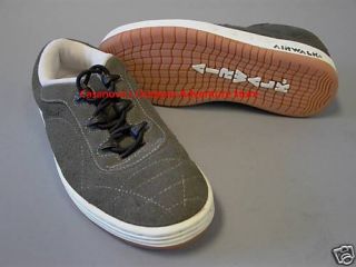 AIRWALK, GRAY SOCCER WORLD SKATE/CASUAL VINTAGE SHOES BOYS/MENS 6.5