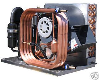 Marine Air Conditioner 20.000 btu heat / cool 120v