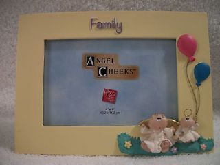 Angel Cheeks Picture Frame FAMILY Russ Berrie Collectible  N ew With