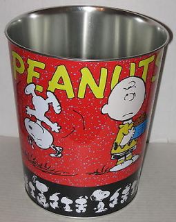 Snoopy & Charlie Brown Waste Basket   Tin 10 x 9