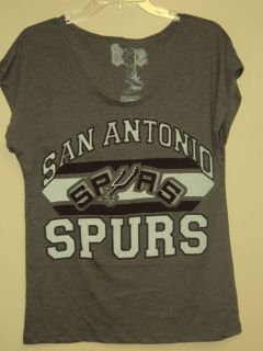 NBA San Antonio Gray ( Spurs ) Vintage Looking T shirt