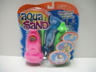 NIP Spin Master Aqua Sand SEt 2X 5oz Bottles of Sand Pink Green