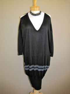 BALENCIAGA.KNI TS Black Quarter Sleeve V Neck Tunic Sweater Size 10