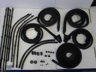 67 68 69 Plymouth Barracuda 2dr htp 35pc seal weatherstrip kit