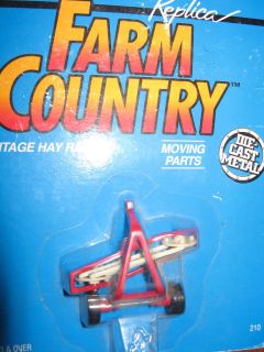 Ertl 1/64 diecast Farm Country red Vintage Hay Rake #210