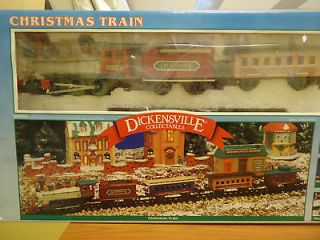Vintage CHRISTMAS TRAIN Dickensville Collectables / Battery operated