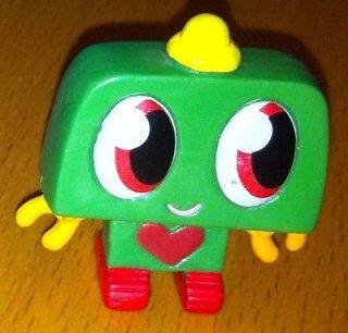 MOSHI MONSTERS   SERIES 3   NIPPER ULTRA RARE   ONE P&P FOR ALL MOSHIs