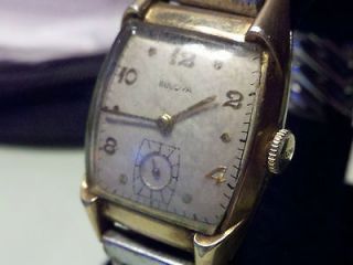 Vintage BULOVA mans watch. 17 jewels, 10BM movement. 10K RG bezel.