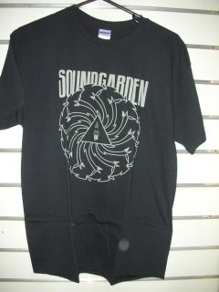 Soundgarden in Clothing, 